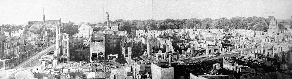 Neubrandenburg wurde am 29. April 1945, nur wenige Tage vor Kriegsende, stark zerstört